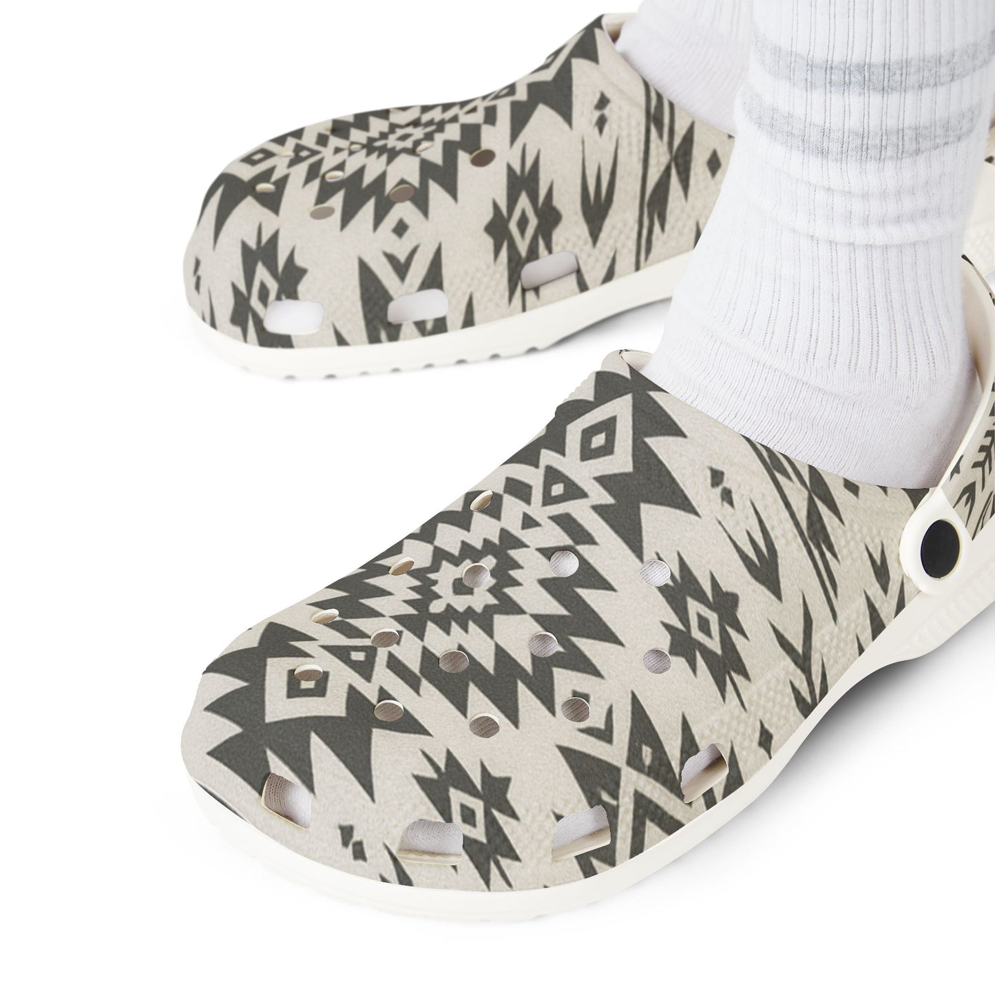 Stylish Pattern Foam Clogs – Black & White, Perfect for Any Fit