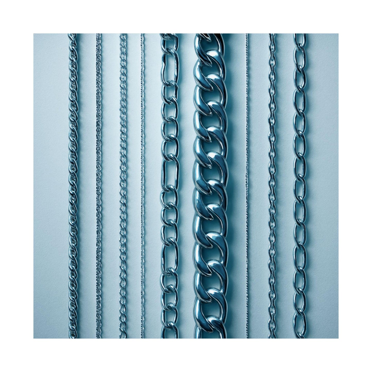 Industrial Chain Wall Art Poster, Matte Vertical Poster for Home Decor, Modern Metal Print for Office, Unique Gift, Minimalist Decor